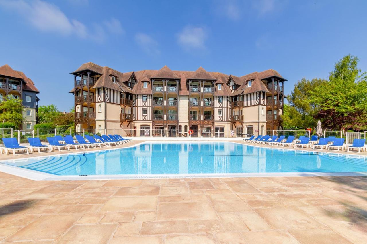 Bel Cosy En Avec Piscine Apartment *